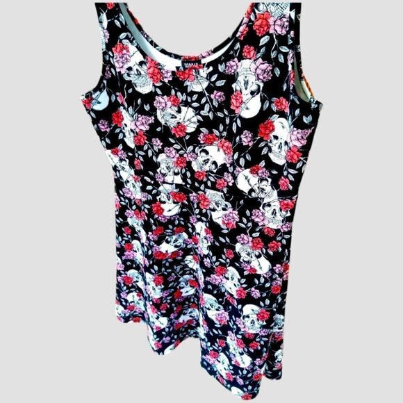 TORRID Plus Size Women's Rose/ Skull Skater Midi dress 2X - Picture 9 of 16